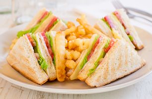 Club Sandwich Ζαμπόν